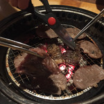 牛角 - 肉ざんまい