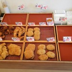 斎藤ミート - 揚げ物コーナー