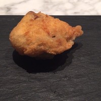 フレンチ串揚げ BEIGNET 大阪･ウメシバ - 原木シイタケと合挽きミンチ