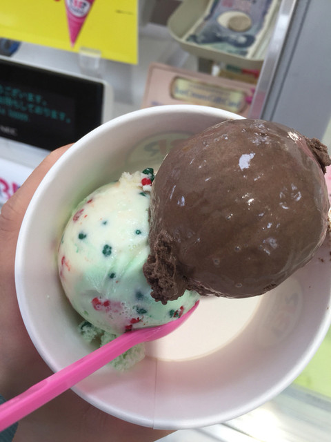 サーティワンアイスクリーム 鶴見ロードサイド店 鶴見 アイスクリーム 食べログ