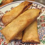 六徳 恒河沙 - 腸詰とじゃがいもの春巻き