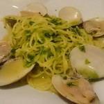 パスタイオ・コッコ - ハマグリと生野菜のりのスパ