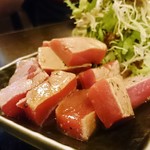 Japanese Restaurant DORAYA - 本まぐろのサイコロ鉄板焼き