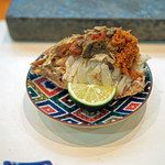 寿司栄 - 加能蟹と香箱蟹の摘み、内子と外子をあわせて...