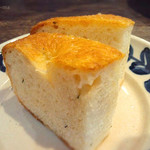 オステリア セーザモ - フォカッチャ