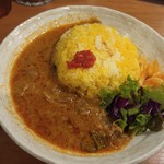 SPICY CURRY 魯珈 - 限定カレー カリ・サピ(インドネシア風牛肉カレー)のライス大盛り