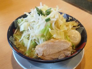 太一商店 - 小盛、ニンニク野菜増し