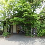 郷のパン工房 GLANz Mut そばの実カフェ - 南阿蘇村久木野庁舎そばあるパン屋さんです。