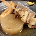 笑福酒場ぜん - おでん（厚揚げ、大根、すじ肉、こんにゃく）