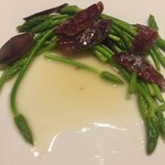 ル・マンジュ・トゥー - 