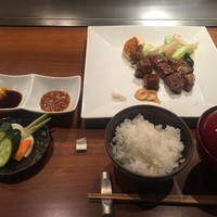 知喜多亭 和 - 