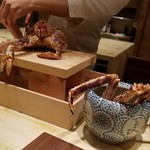 かにじぇんぬ 北新地 - 目の前で調理されます！