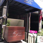 リストランテ ラ チャウ - お店は地下1階にあります。