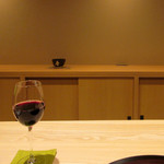 観山 - グラスワイン 700円税別(2017.1月)