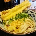 丸亀製麺 - ぶっかけ冷小290円 ちくわ天ぷら110円