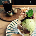 石見銀山 群言堂 西荻窪 暮らしの研究室 - 抹茶パフェとアイスコーヒー