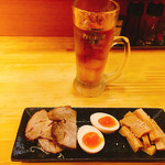 外宮 - ウーロン茶&三点盛り