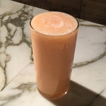 サンバレーホテル - フレッシュカルブージャ（メロン）ジュース