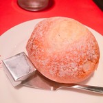 シャポー・ルージュ - セットのパン