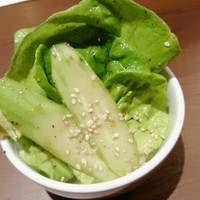 うしごろバンビーナ 銀座店 - 野菜も食べる