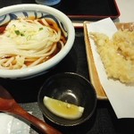 手打うどん 長谷沼 - ぶっかけととり天