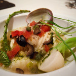 レストラン 間 - 筍をまとった真鯛蒸し、魚介のア・ラ・ナージュ
                                旨味がギュギュッと。あっさりしてそうに見えて、お味はしっかり！