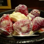 てるてるぼうず - いちごとマスカルポーネ