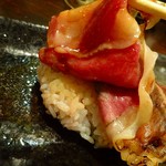 てるてるぼうず - 炙り牛肉と御飯の相性はテッパン