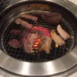 Yakiniku Juujuu Karubi - 