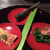 草門去来荘 東村山店 - 草門去来荘(豆皿にて旬菜3点)