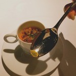 レフェルヴェソンス - おばあちゃんの味　～　小さな茶碗蒸し　赤貝とあみがさ茸のコンソメ　おろしたて山葵