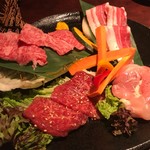 E Go Kurogewagyu Ukanzen Koshitsu Gyuu Issai - 