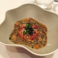 フィリップ・ミル 東京 - ブルターニュ産オマール海老とシャンパーニュ産のレンズ豆