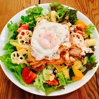 マディソン ニューヨーク キッチン - ニューヨークコブサラダ