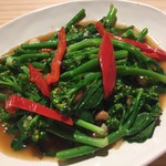 タイ料理居酒屋 ロングラオ 百匹の象
