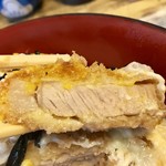 とんかつ おさむ - カツ丼（８５０円）