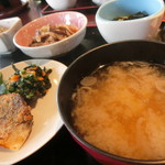 つるまいホープラザ - 味噌汁はしじみ