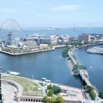 横浜モノリス - 