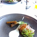 横浜モノリス - 