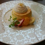 オリエント珈琲 - ふわふわうスフレチーズケーキ　５８０円