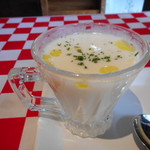 ラ フルール ド スリジエ - カブのスープのアップ