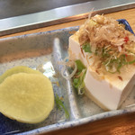 Misao Konomiyakiten - 定食の冷奴と漬物