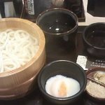 丸亀製麺 加古川店 - 釜得うどん（1.5玉）温玉付き　390円