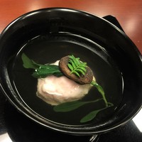 懐石 辻留 - 椀：伊勢海老真薯