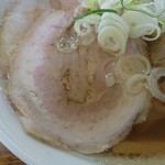 青竹手打ラーメン 日向屋 - 絶品チャーシュー