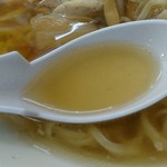 青竹手打ラーメン 日向屋 - スープ