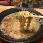 熟成とんこつラーメン専門 一番軒 - 