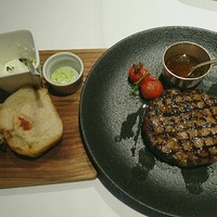 ザ・ステーキハウス - 