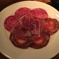 バル デ エスパーニャ ムイ 東京店 - 
