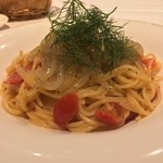 カーサ・デル・チーボ - フレッシュトマトのケッカソースで和えた 冷製スパッゲッティーニ 八戸産シラウオのロザマリーナ風と